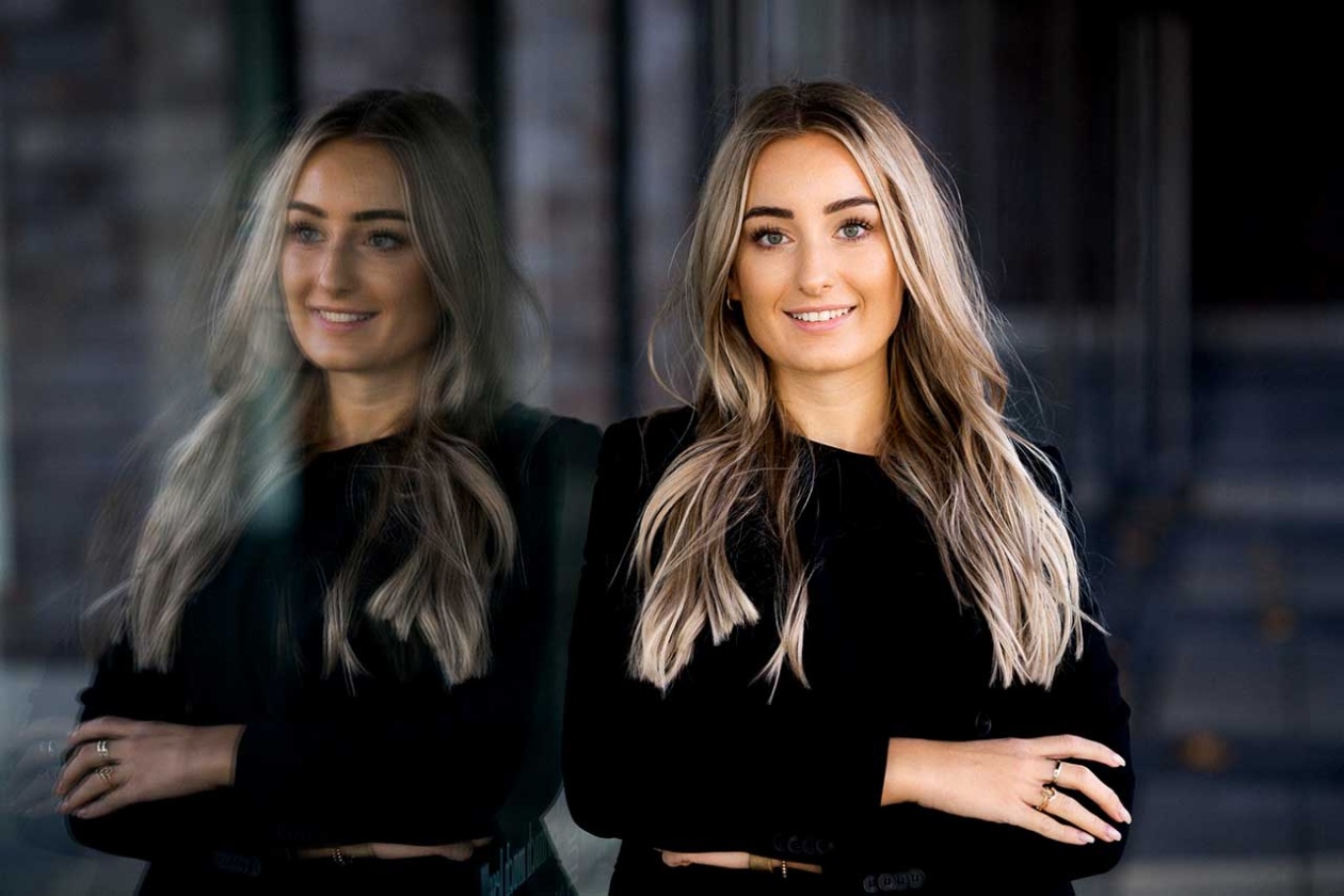 Insight KPMG: Melina über Personal Identity im Job | Karriere | KPMG ...